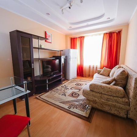 Hôtel Sary Arka à Pavlodar Extérieur photo