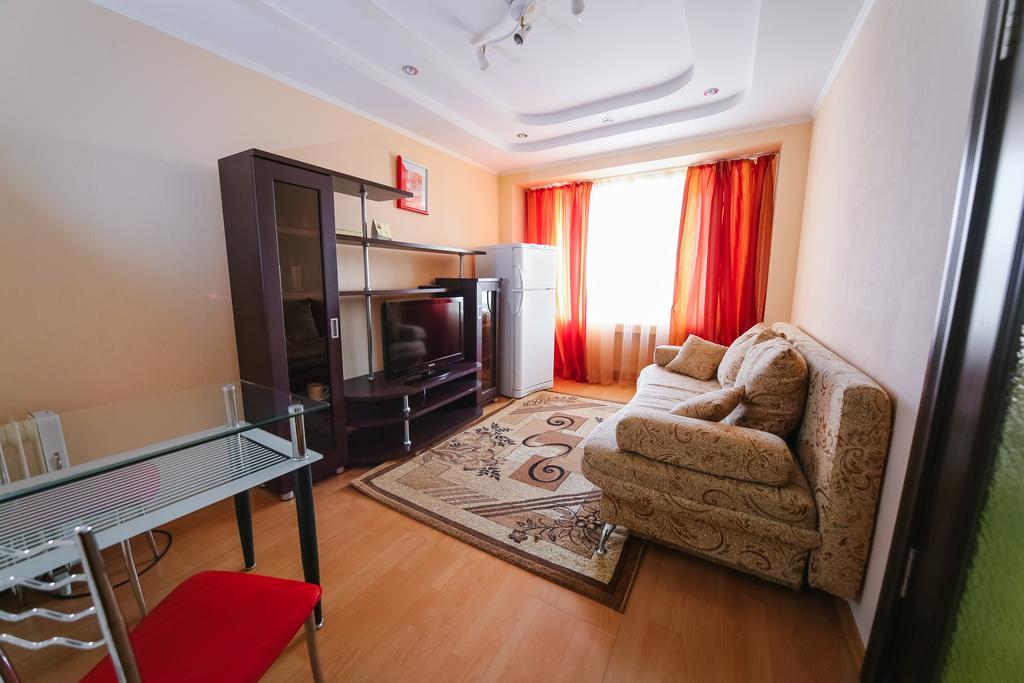 Hôtel Sary Arka à Pavlodar Extérieur photo