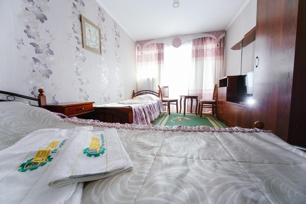 Hôtel Sary Arka à Pavlodar Extérieur photo