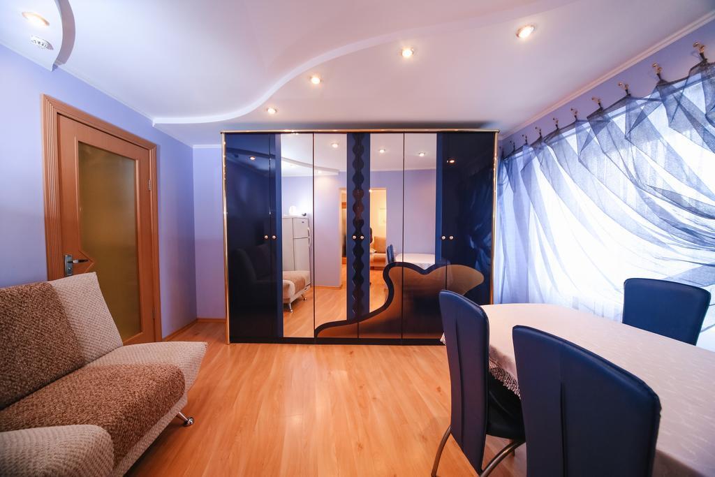 Hôtel Sary Arka à Pavlodar Extérieur photo