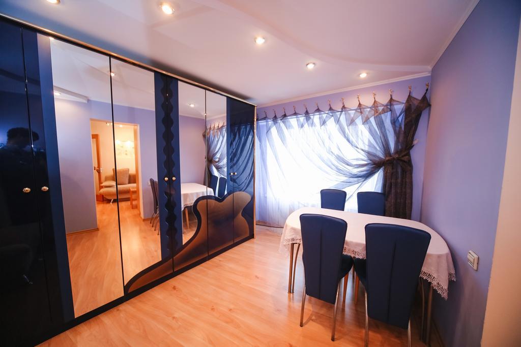 Hôtel Sary Arka à Pavlodar Extérieur photo