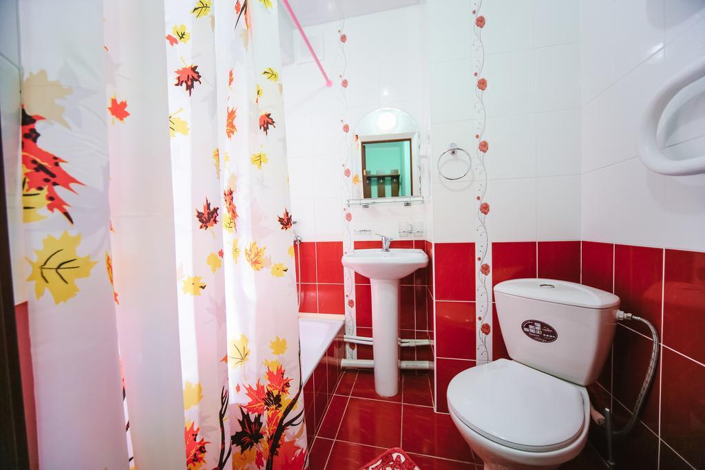 Hôtel Sary Arka à Pavlodar Extérieur photo