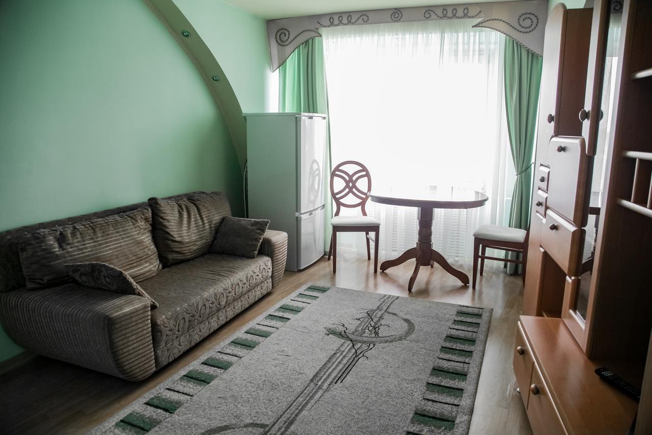 Hôtel Sary Arka à Pavlodar Extérieur photo
