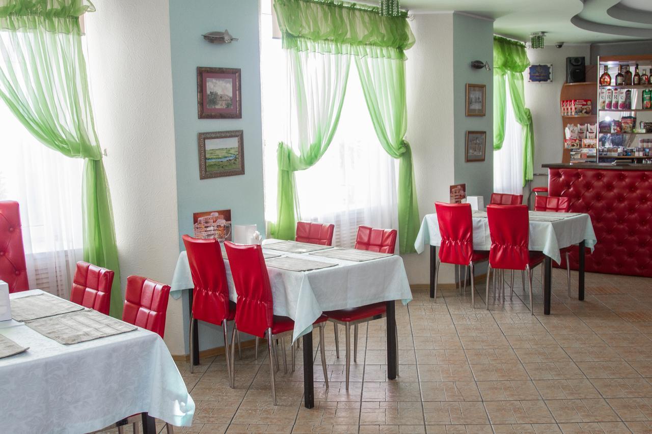 Hôtel Sary Arka à Pavlodar Extérieur photo